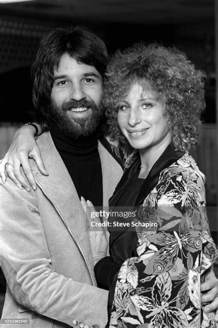 Barbra Streisand & Jon Peters Jon peters, Barbra streisand, Famous