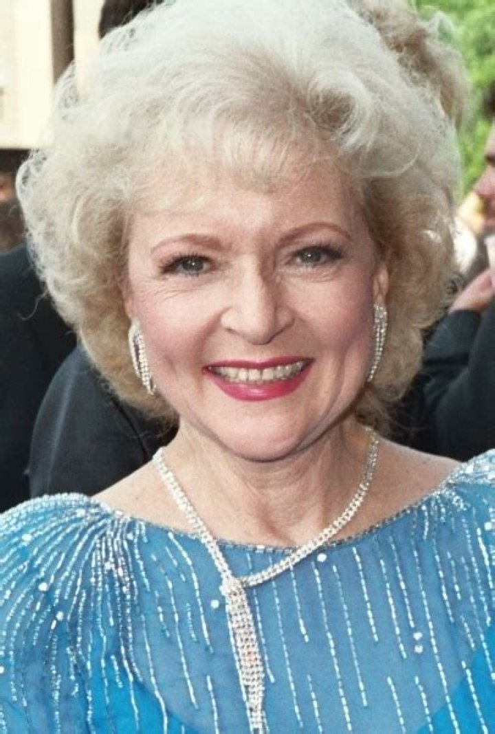 Betty White's Longtime Crush, Robert Redford, Shares Tribute To Her