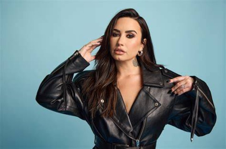 Demi Lovato Hot Shots