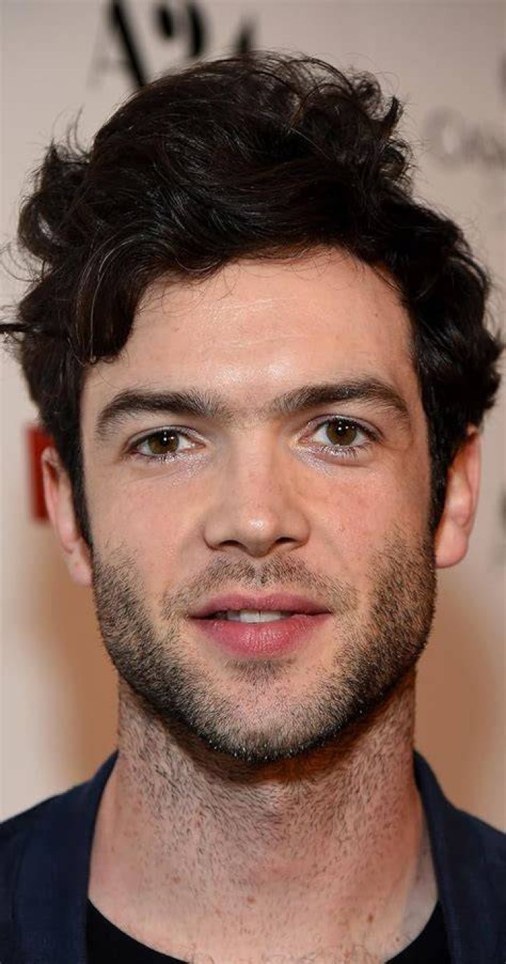 Ethan Peck IMDb