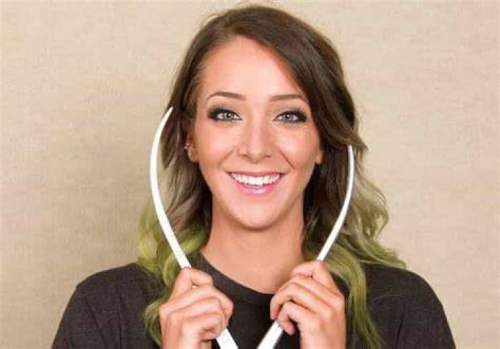 Jenna Marbles Biography, Age, Height, Boyfriend, Net Worth StarsWiki