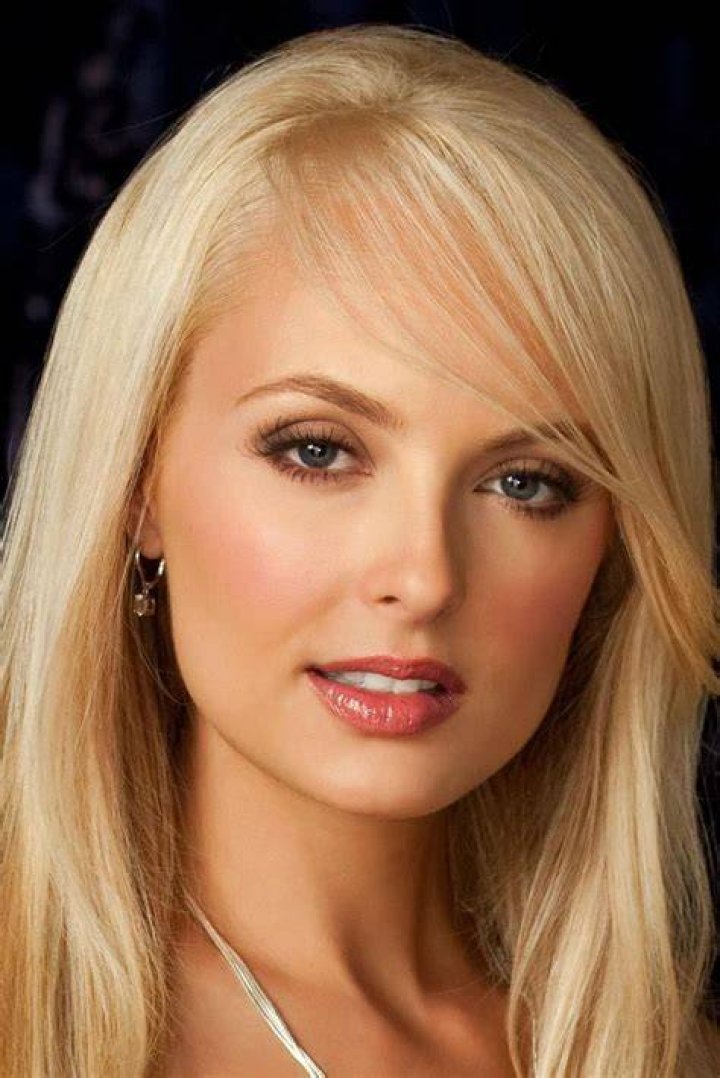 Shera Bechard 
